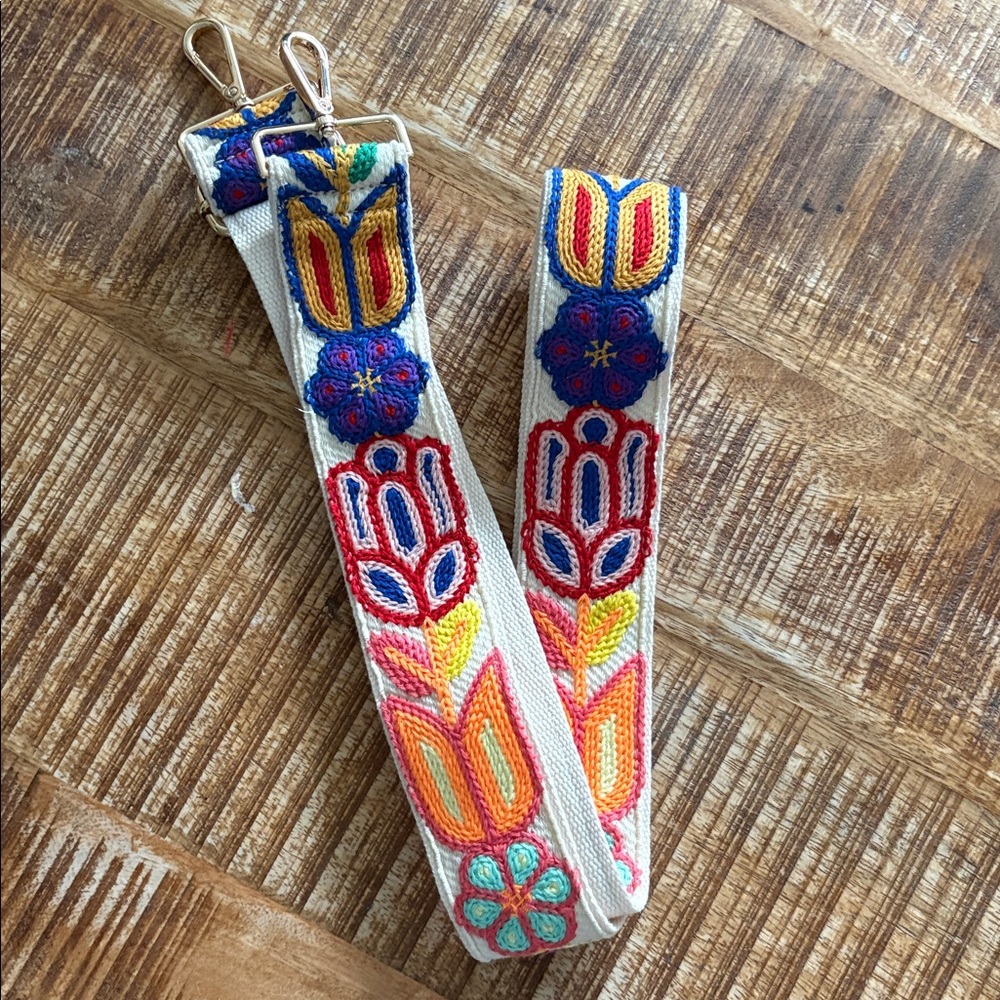 BOHO Crossbody Guitar Strap NWOT - Picture 3 of 5